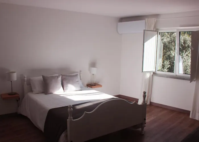 Casas D'almofala * Vila de Rei