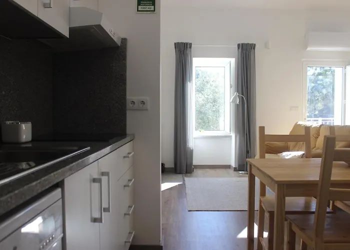 Casas D'almofala * Vila de Rei